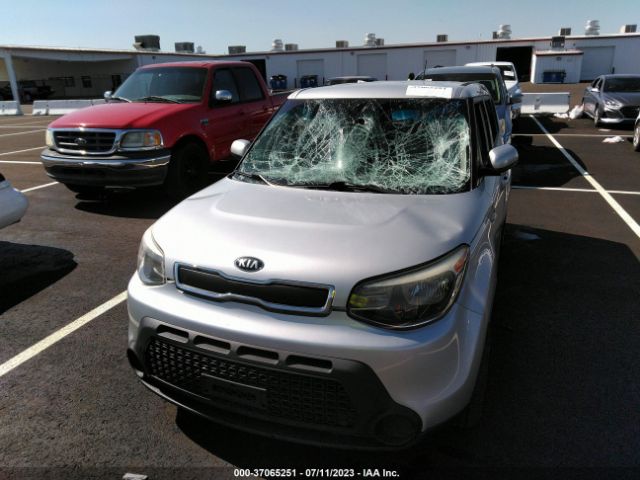 KNDJN2A27E7702087 KIA Soul Base