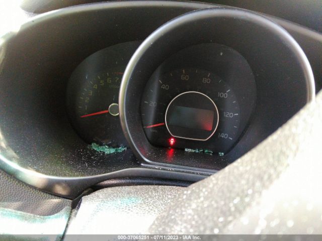 KNDJN2A27E7702087 KIA Soul Base