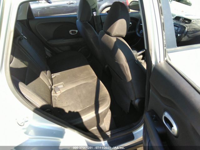 KNDJN2A27E7702087 KIA Soul Base