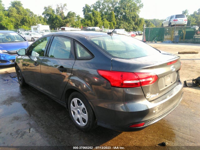 2016 FORD FOCUS S VIN: 1FADP3E23GL397517