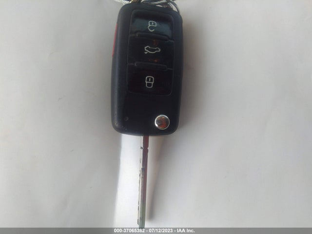 3VWD17AJ6EM399626 Volkswagen Jetta Sedan Se