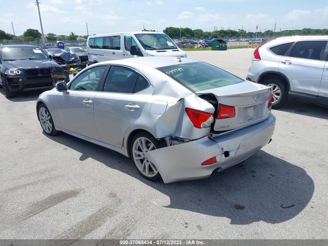2007 LEXUS IS 250 VIN: JTHBK262572037789