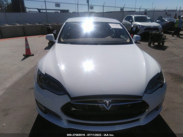 5YJSA1H15EFP36224 Tesla Model S 60 Kwh Battery/p85