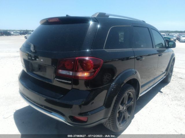3C4PDCGB7LT266876 Dodge Journey Crossroad
