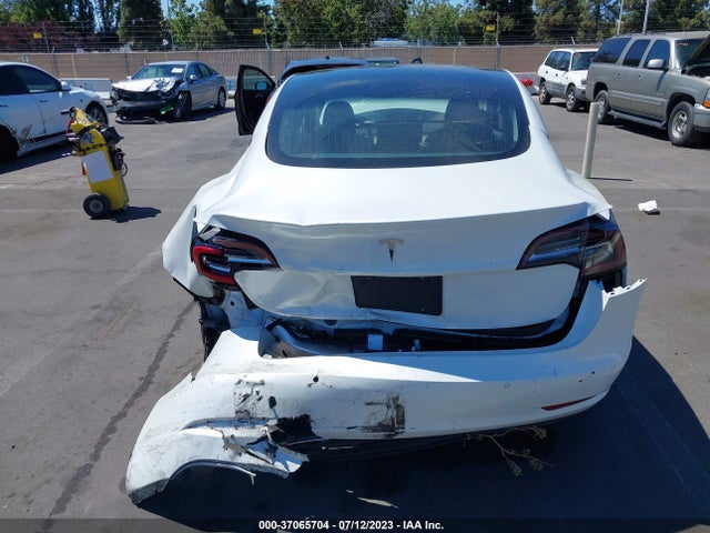 2020 Tesla 3, VIN: 5YJ3E1EAXLF807489