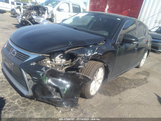 JTHKD5BH5F2213700 Lexus Ct 200h Hybrid