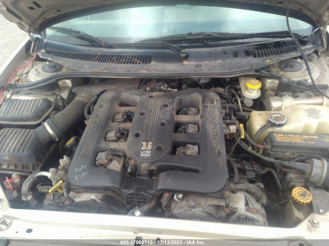 2002 CHRYSLER CONCORDE LXI VIN: 2C3AD36M82H158447