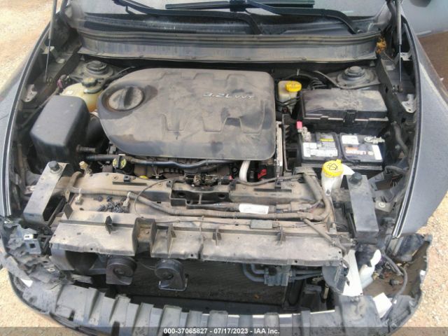1C4PJMCS9EW282417 Jeep Cherokee Latitude