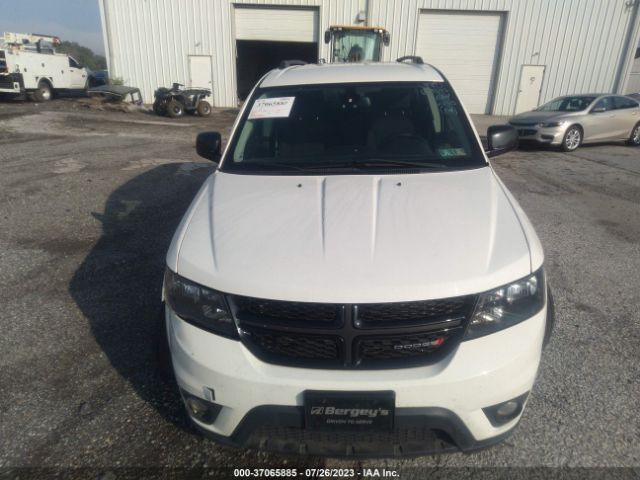3C4PDCBG5JT507513 Dodge Journey Sxt