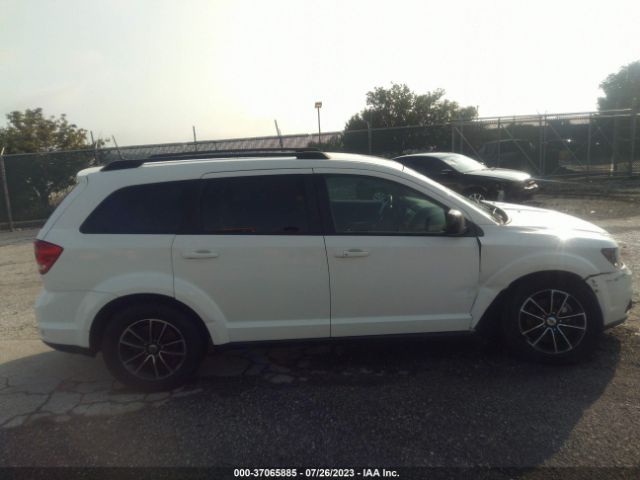 3C4PDCBG5JT507513 Dodge Journey Sxt