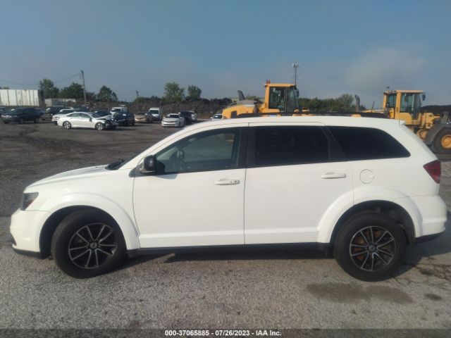 3C4PDCBG5JT507513 Dodge Journey Sxt