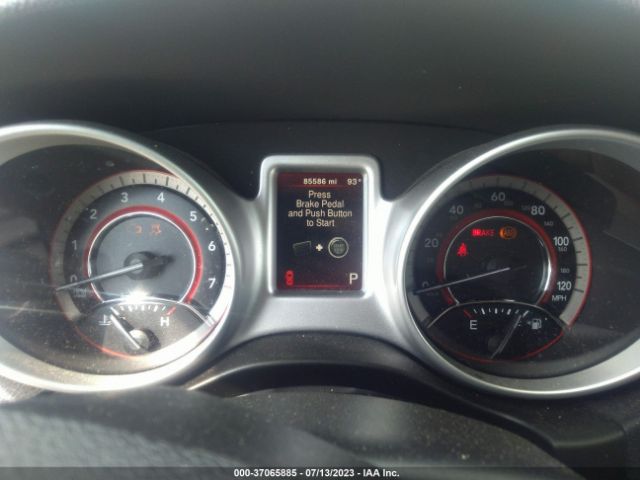 3C4PDCBG5JT507513 Dodge Journey Sxt