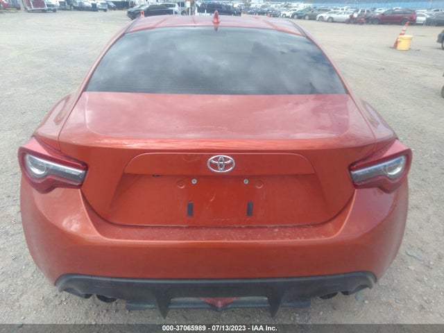 Toyota 86 2017 JF1ZNAA11H9703383 Image 8