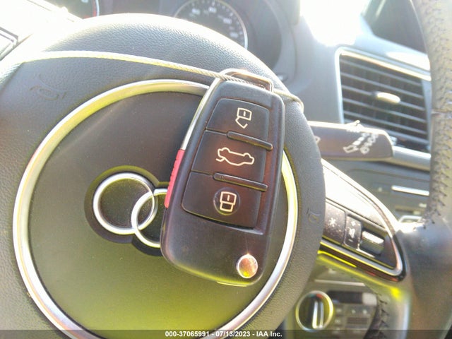 Audi Q3 Premium Plus 2016 WA1EFCFS2GR014982 Image 3