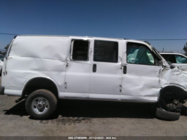 1GTW7AFF0H1906453 GMC SAVANA CARGO VAN
