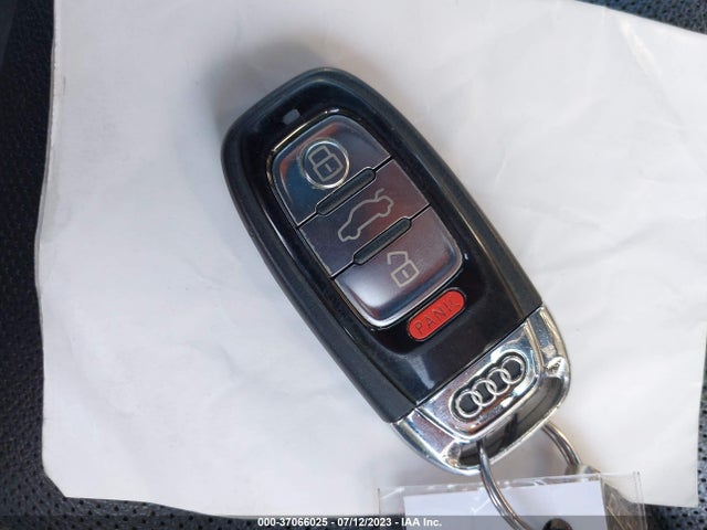 2018 Audi A8, VIN: WAU44AFD4JN000462