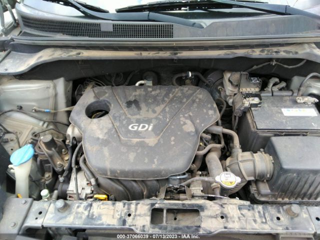KNDJN2A25F7206772 KIA Soul Base