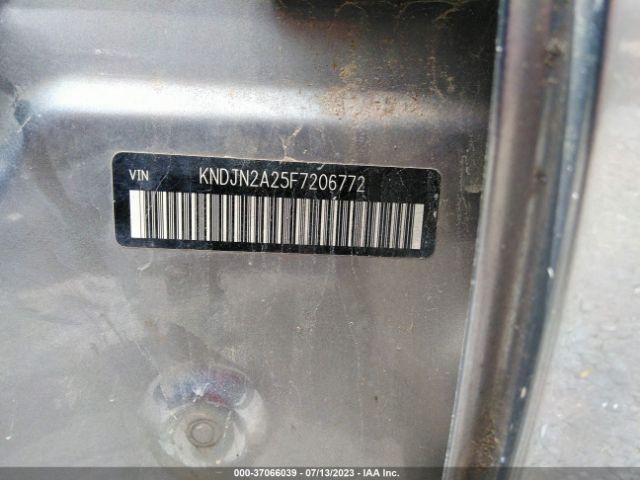 KNDJN2A25F7206772 KIA Soul Base