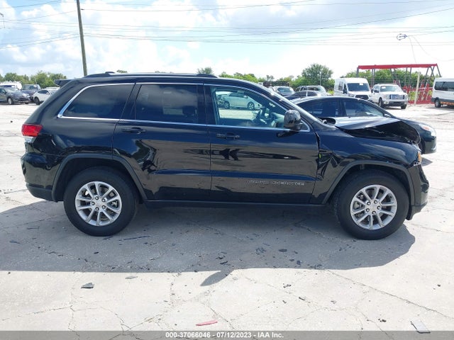 1C4RJEAG9MC737876 Jeep Grand Cherokee Laredo X