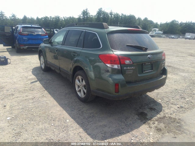 2013 SUBARU OUTBACK 2.5I PREMIUM VIN: 4S4BRBCC4D3284989
