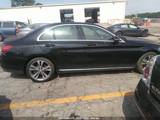 2017 MERCEDES-BENZ C-CLASS C 300 VIN: 55SWF4JB1HU194047