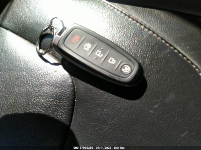 1FADP3N2XGL327206 Ford Focus Titanium