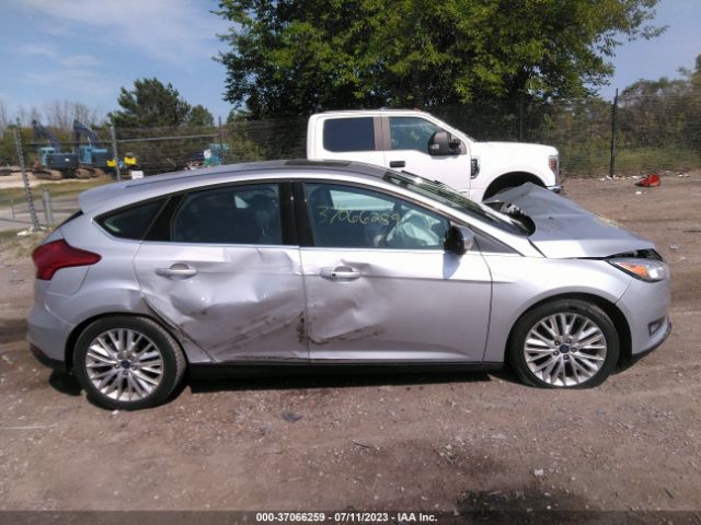 1FADP3N2XGL327206 Ford Focus Titanium