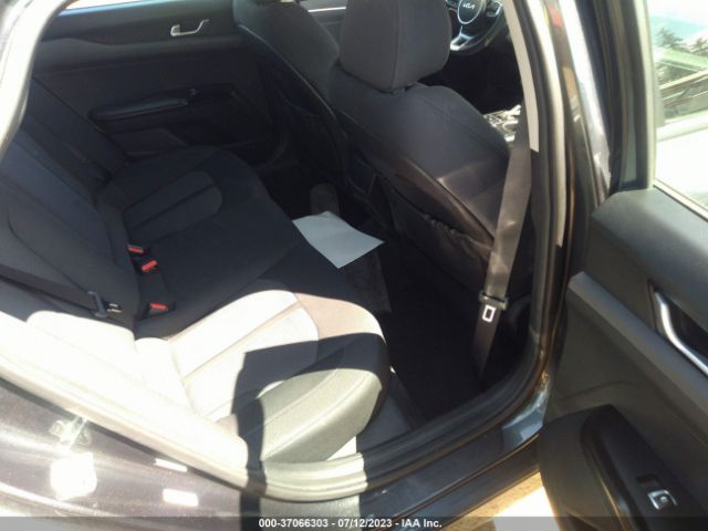 5XXG14J28NG094637 KIA K5 LXS