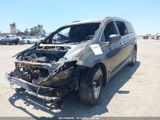 2C4RC1BG3LR157417 Chrysler Pacifica Touring L