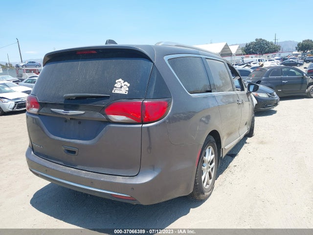 2C4RC1BG3LR157417 Chrysler Pacifica Touring L