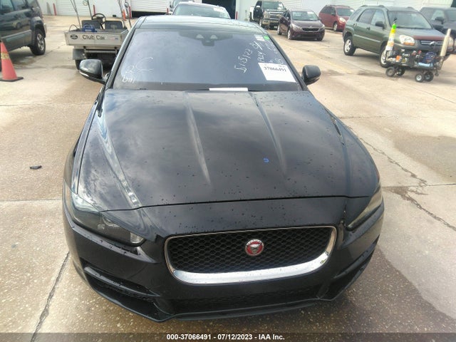 2019 JAGUAR XE 25T VIN: SAJAS4FX0KCP52648