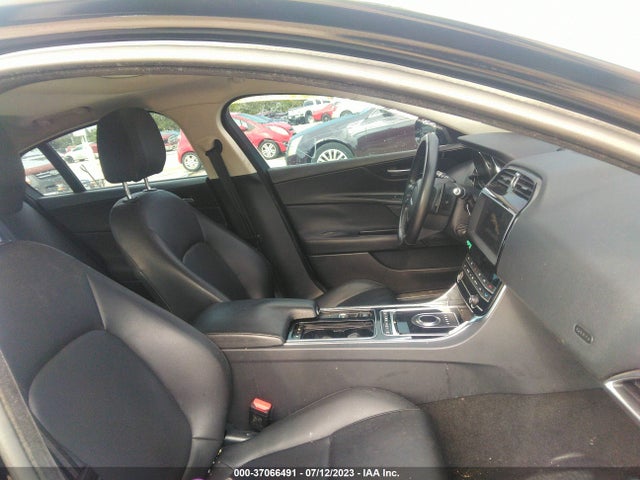 2019 JAGUAR XE 25T VIN: SAJAS4FX0KCP52648