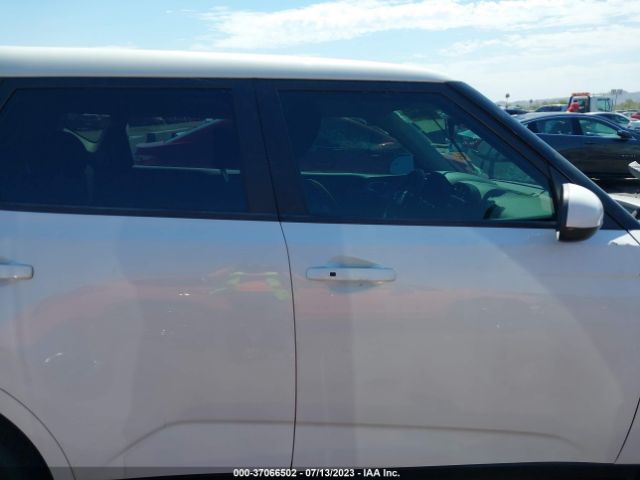 KNDJ33AU6L7065655 KIA SOUL EX