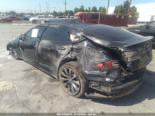 Tesla Model S P85d 2014 5YJSA1H22EFP63471 Image 3