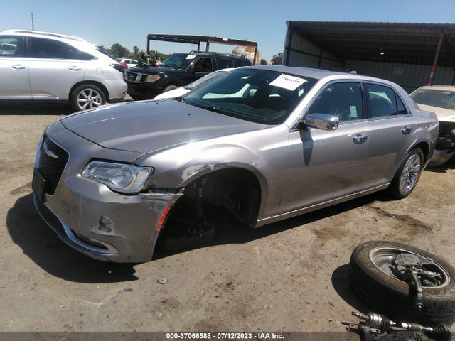 2C3CCAEG9HH668908 Chrysler 300 300c