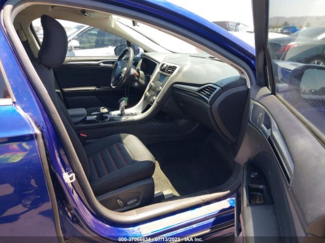 3FA6P0HDXFR195343 Ford FUSION SE