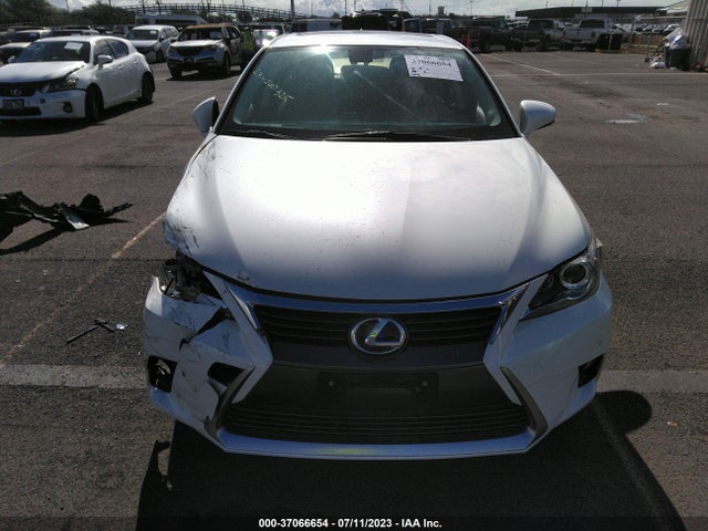JTHKD5BH0E2186713 Lexus Ct 200h Hybrid