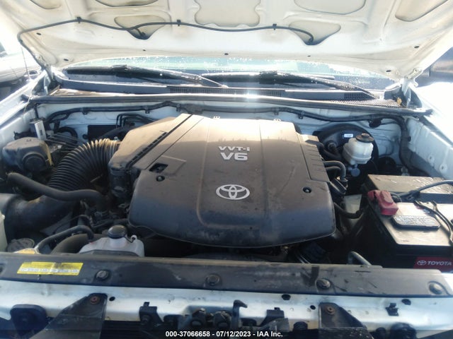 Toyota Tacoma Prerunner 2014 5TFJU4GN0EX054334 Image 17