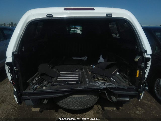 Toyota Tacoma Prerunner 2014 5TFJU4GN0EX054334 Image 9