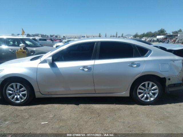 1N4AL3AP5EN382454 Nissan ALTIMA 2.5