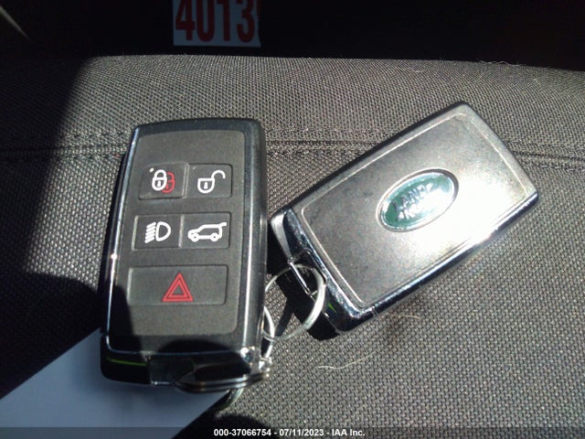 2021 Land Rover Defender, VIN: SALEK7RX1M2046092