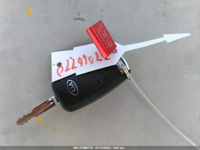 3KPFK4A78JE218817 KIA FORTE LX