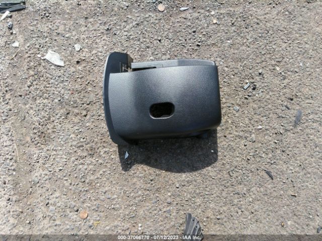 3KPFK4A78JE218817 KIA FORTE LX