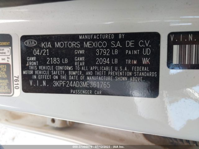 3KPF24AD3ME361765 KIA Forte Lxs