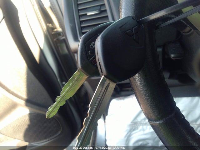4A4AP3AUXFE021042 Mitsubishi Outlander Sport Es