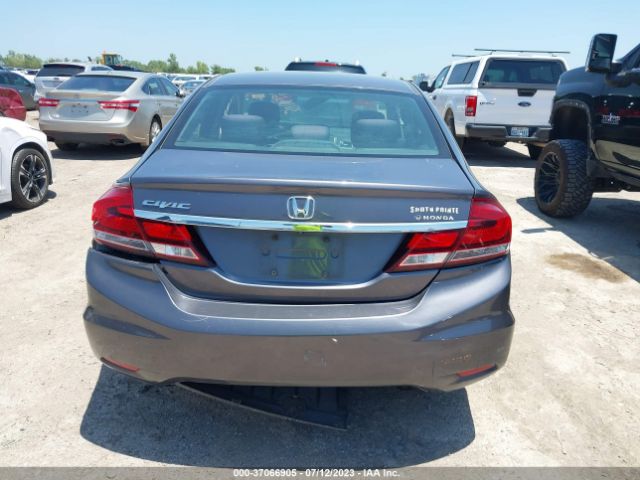 19XFB2F51EE059186 Honda Civic Sedan Lx