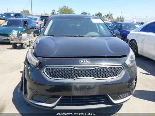 KNDCB3LC8H5059102 KIA NIRO FE