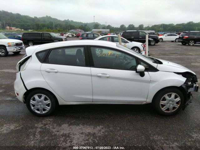 3FADP4TJ0JM106185 Ford FIESTA S