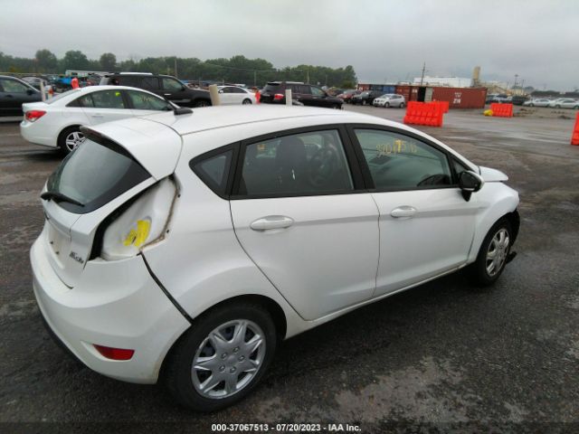 3FADP4TJ0JM106185 Ford FIESTA S
