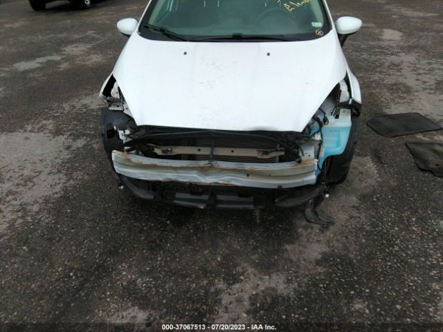 3FADP4TJ0JM106185 Ford FIESTA S